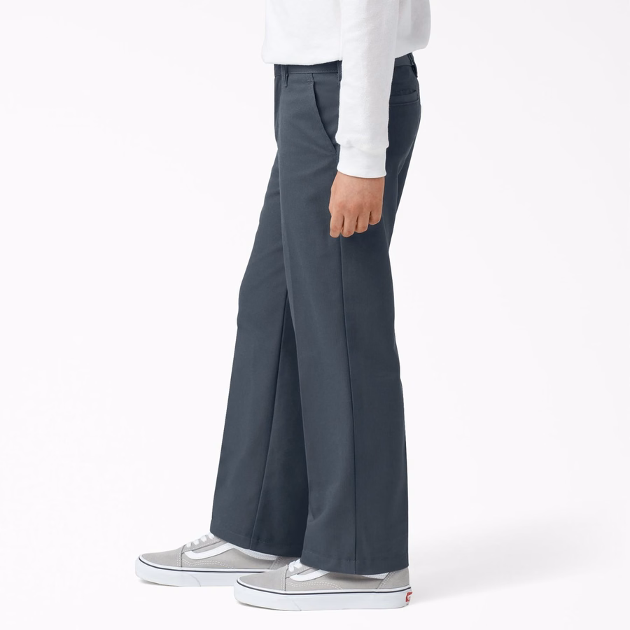 Guttebukser med klassisk passform. 4-20