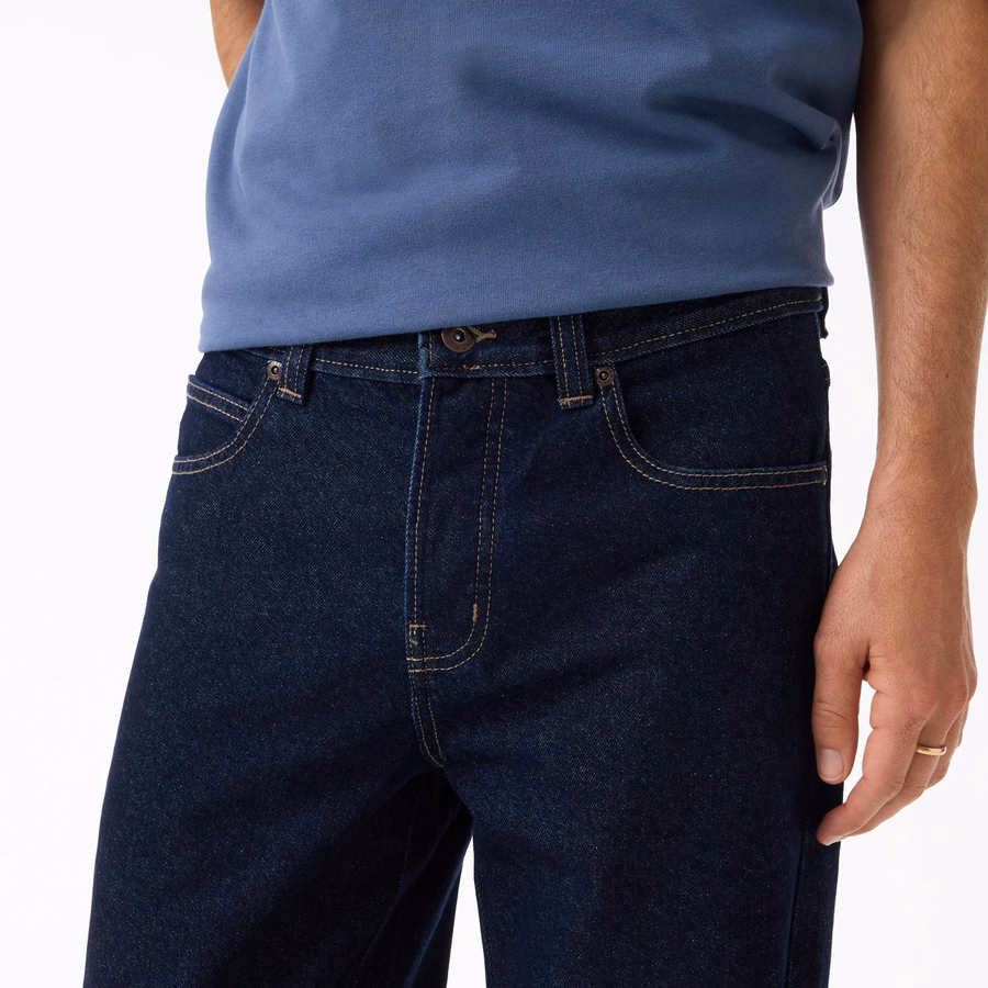982 Slim Tapered Jeans