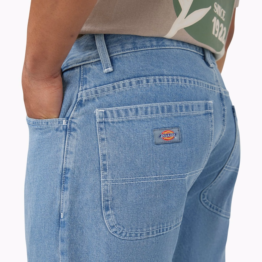 Løse jeans med doble knær