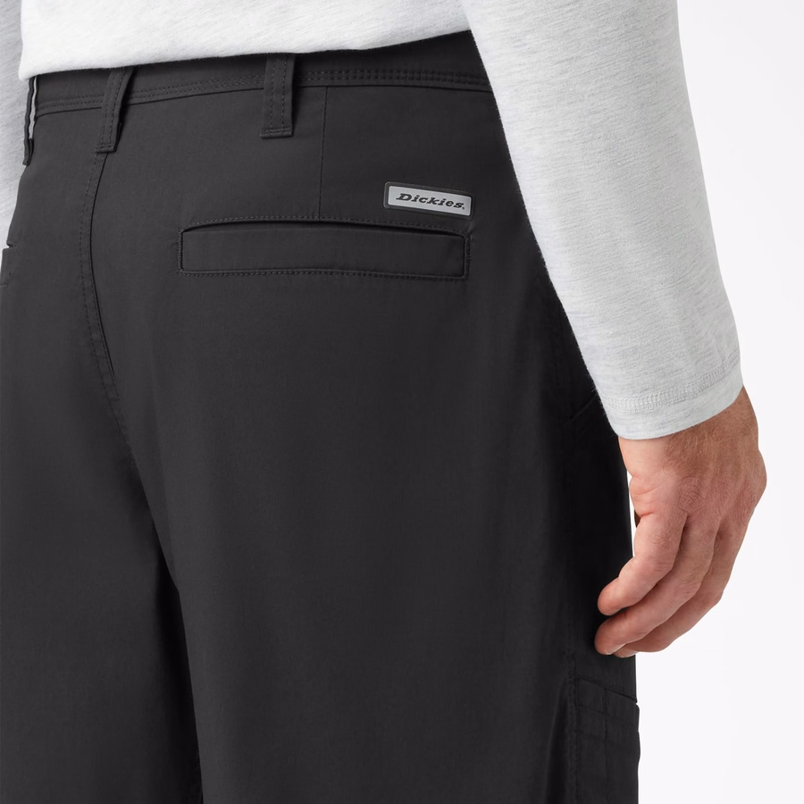 FLEX kjølende, vanlig passform, utility-shorts. 13