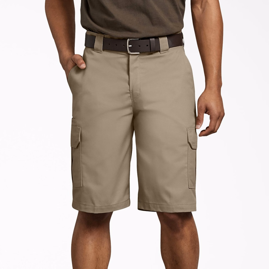 FLEX cargoshorts med vanlig passform. 11